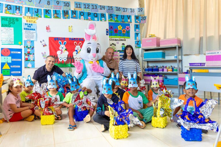Prefeitura entrega 2,2 mil ovos de Páscoa e mantém programação especial em Holambra