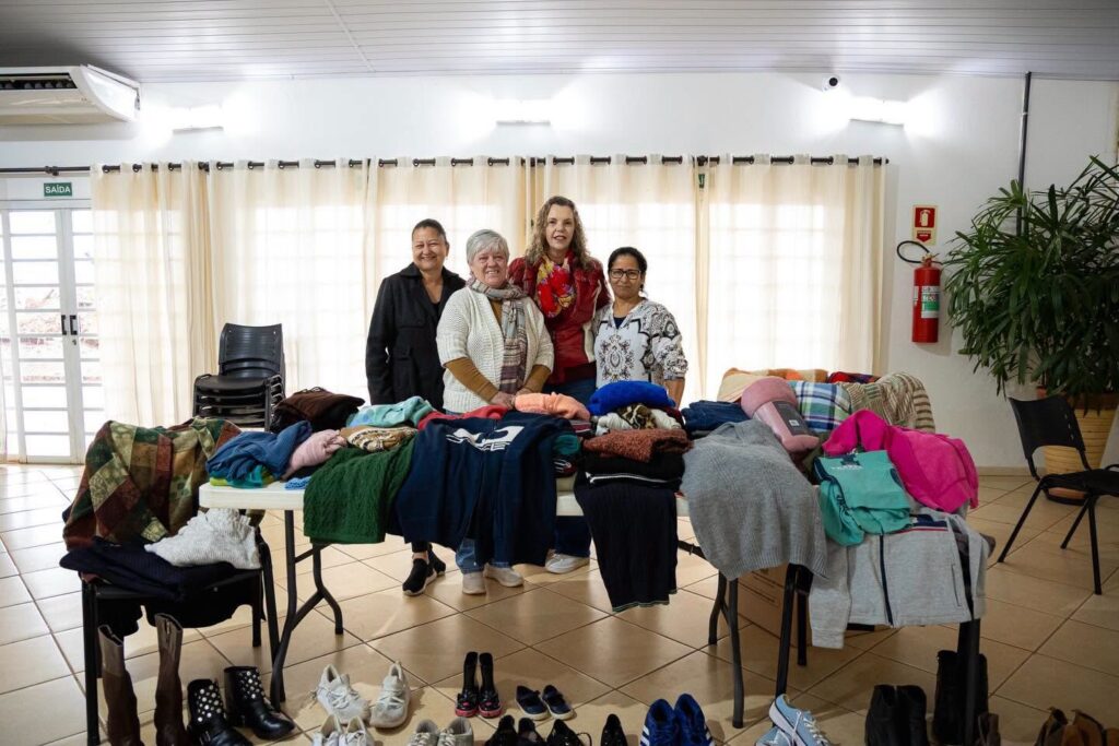 Inverno sem frio: queda nas temperaturas reforça pedido de doações de roupas e cobertores